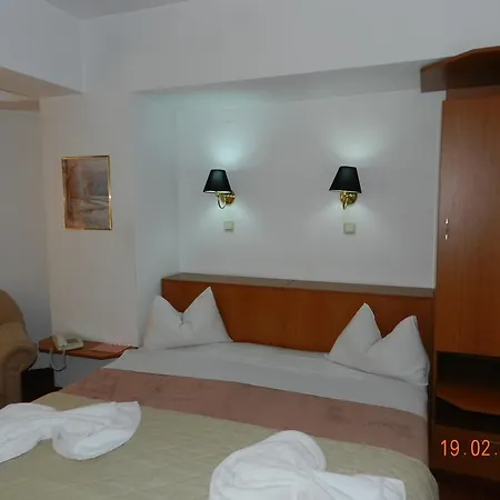 Capri Hotel 3*